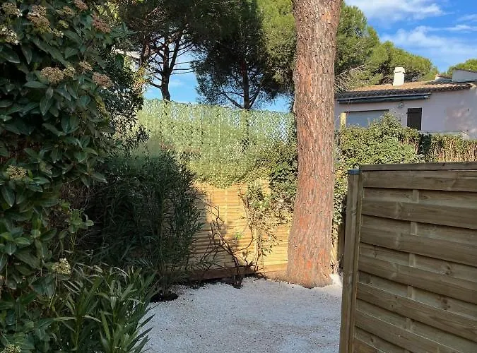 Cookie - Entièrement Neuf - à 100 M De L'entrée Du Village Naturiste Agde